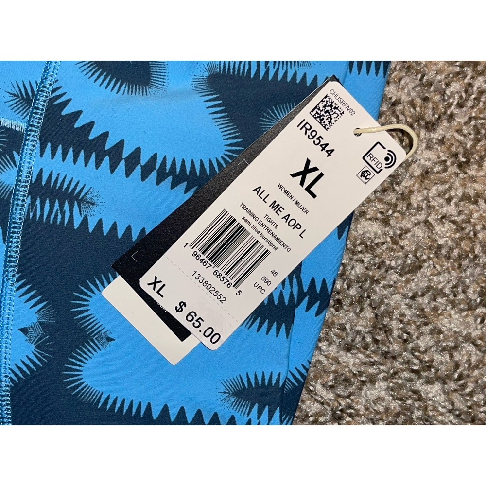 Adidas All Me AOP L Women's Performance Tight Fit Shorts & Short Tank/Bra Set XL - Picture 9 of 11